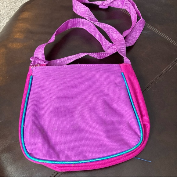 Disney Frozen Elsa Olaf & Anna Pink Passport/Cross-body/Purse/Handbag - Picture 2 of 5